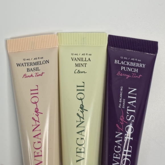 Free People Vegan Lip Oil Trio Set of 3 Watermelon Basil/Vanilla Mint/Blackberry - Picture 2 of 4